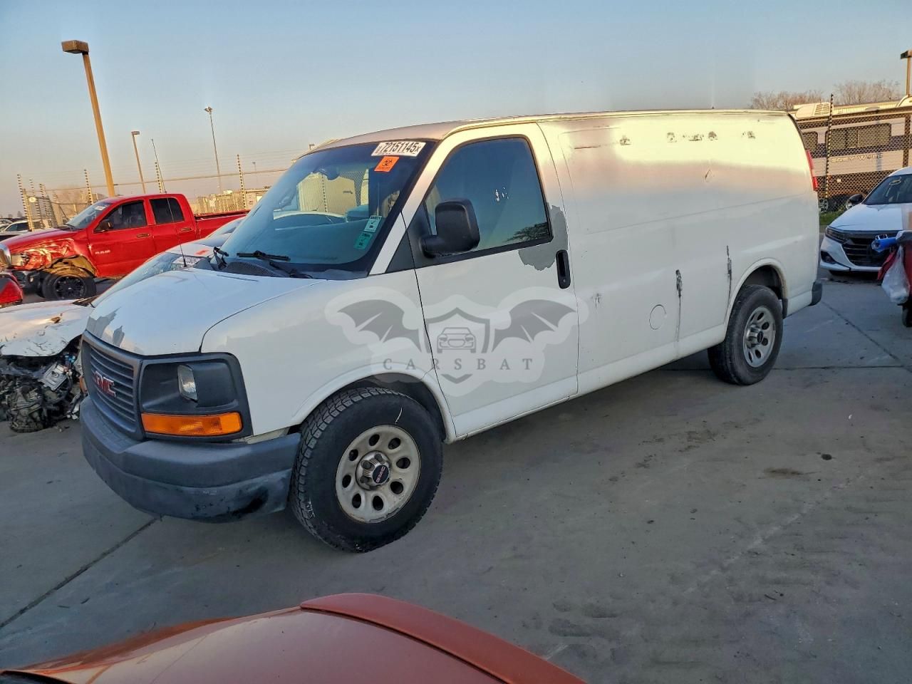 GMC Savana G1500 4.3L 6 2012
