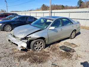 Toyota Camry LE 2.4L 4 2005