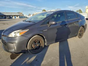 Toyota Prius 1.8L 4 2013