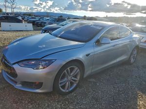 Tesla Model S 2013