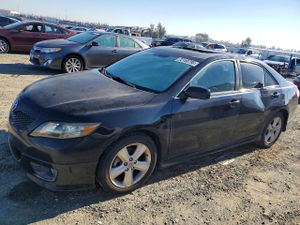 Toyota Camry BASE 2.5L 4 2010