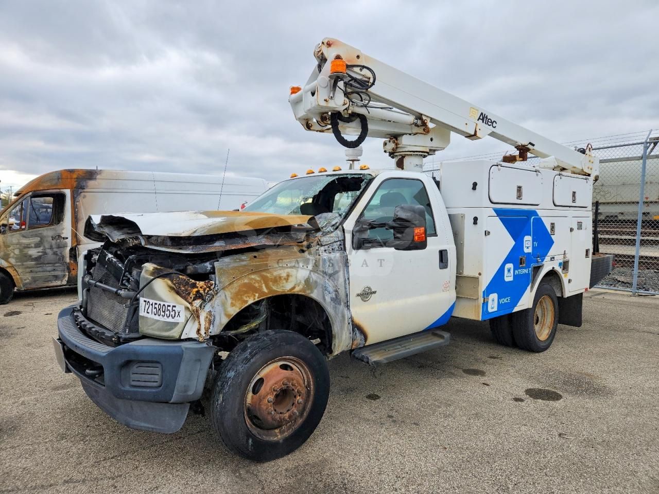 Ford F-450 SUPER DUTY 6.7L 8 2015