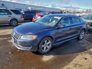 Volkswagen Passat SE 2.5L 5 2013