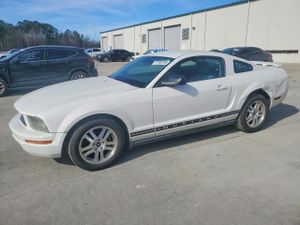 Ford Mustang 4.0L 6 2008