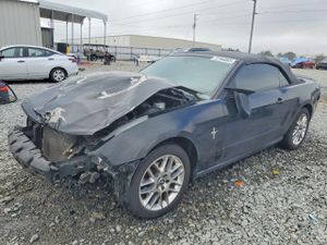 Ford Mustang 3.7L 6 2012