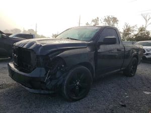 RAM 1500 ST 5.7L 8 2014