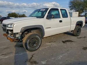 Chevrolet Silverado 1500 C2500 HEAVY DUTY 6.0L 8 2006