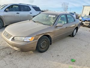 Toyota Camry CE 2.2L 4 1999