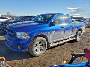 RAM 1500 ST 5.7L 8 2015