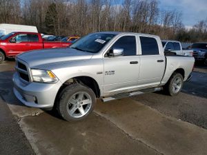 RAM 1500 ST 5.7L 8 2013