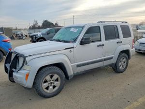 Jeep Liberty SPORT 3.7L 6 2012