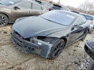 Tesla Model S 2014