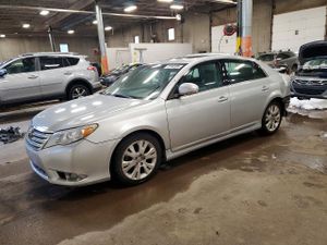 Toyota Avalon BASE 3.5L 6 2012