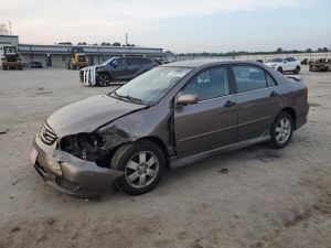 Toyota Corolla CE 1.8L 4 2003
