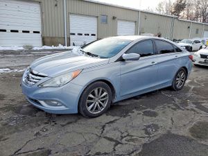 Hyundai Sonata SE 2.4L 4 2011