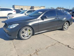 Mercedes-Benz E 550 5.5L 8 2010