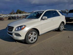 Mercedes-Benz ML 350 3.5L 6 2014