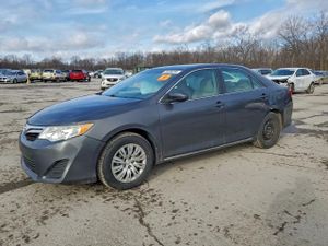 Toyota Camry BASE 2.5L 4 2012