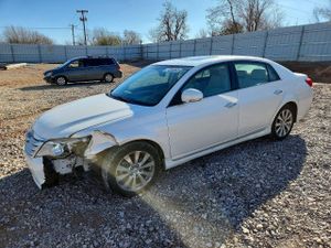 Toyota Avalon BASE 3.5L 6 2011
