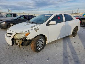 Toyota Corolla BASE 1.8L 4 2013