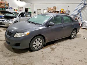 Toyota Corolla BASE 1.8L 4 2010