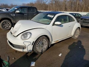 Volkswagen Beetle 1.8L 4 2014