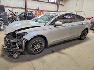 Ford Fusion S 2.5L 4 2014
