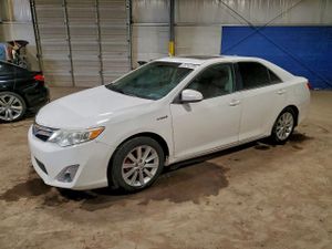 Toyota Camry HYBRID 2.5L 4 2014