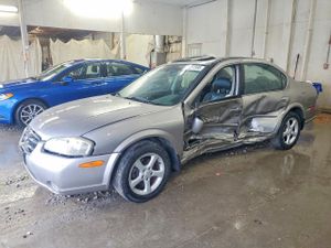 Nissan Maxima GLE 3.0L 6 2000
