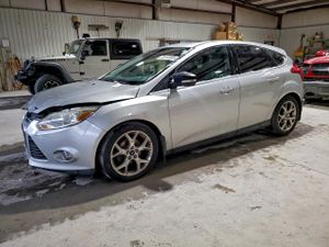 Ford Focus SEL 2.0L 4 2012