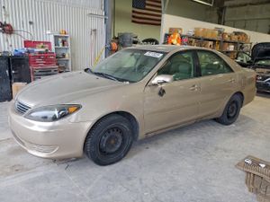 Toyota Camry LE 2.4L 4 2005