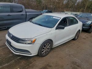 Volkswagen Jetta SE 1.8L 4 2015