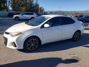 Toyota Corolla L 1.8L 4 2015