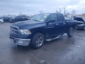 Dodge RAM SLT 5.7L 8 2012