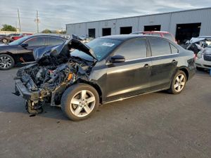 Volkswagen Jetta TDI 2.0L 4 2013