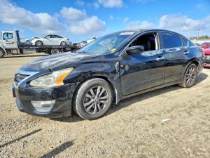 Nissan Altima 2.5 2.5L 4 2015