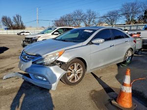 Hyundai Sonata SE 2.4L 4 2011
