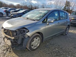 Nissan Versa S 1.8L 4 2009
