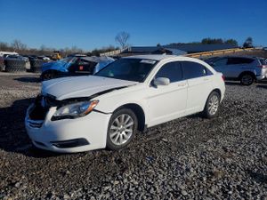 Chrysler 200 TOURING 2.4L 4 2014