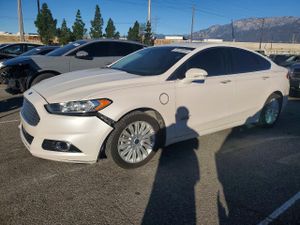 Ford Fusion TITANIUM PHEV 2.0L 4 2014