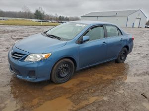 Toyota Corolla BASE 1.8L 4 2013