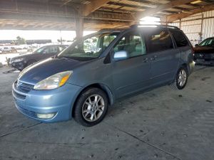 Toyota Sienna XLE 3.3L 6 2005