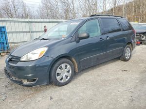Toyota Sienna CE 3.3L 6 2005