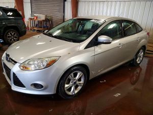 Ford Focus SE 2.0L 4 2014