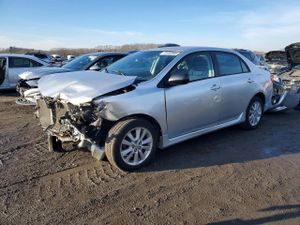 Toyota Corolla BASE 1.8L 4 2010