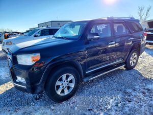 Toyota 4Runner SR5 4.0L 6 2011
