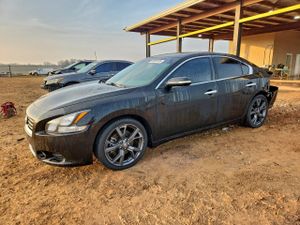 Nissan Maxima S 3.5L 6 2014
