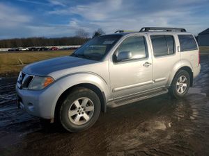 Nissan Pathfinder S 4.0L 6 2011