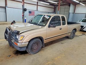 Toyota Tacoma XTRACAB 2.4L 4 1995