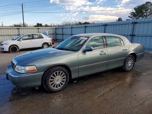 Lincoln Town Car SIGNATURE 4.6L 8 2003